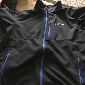 Columbia zip up